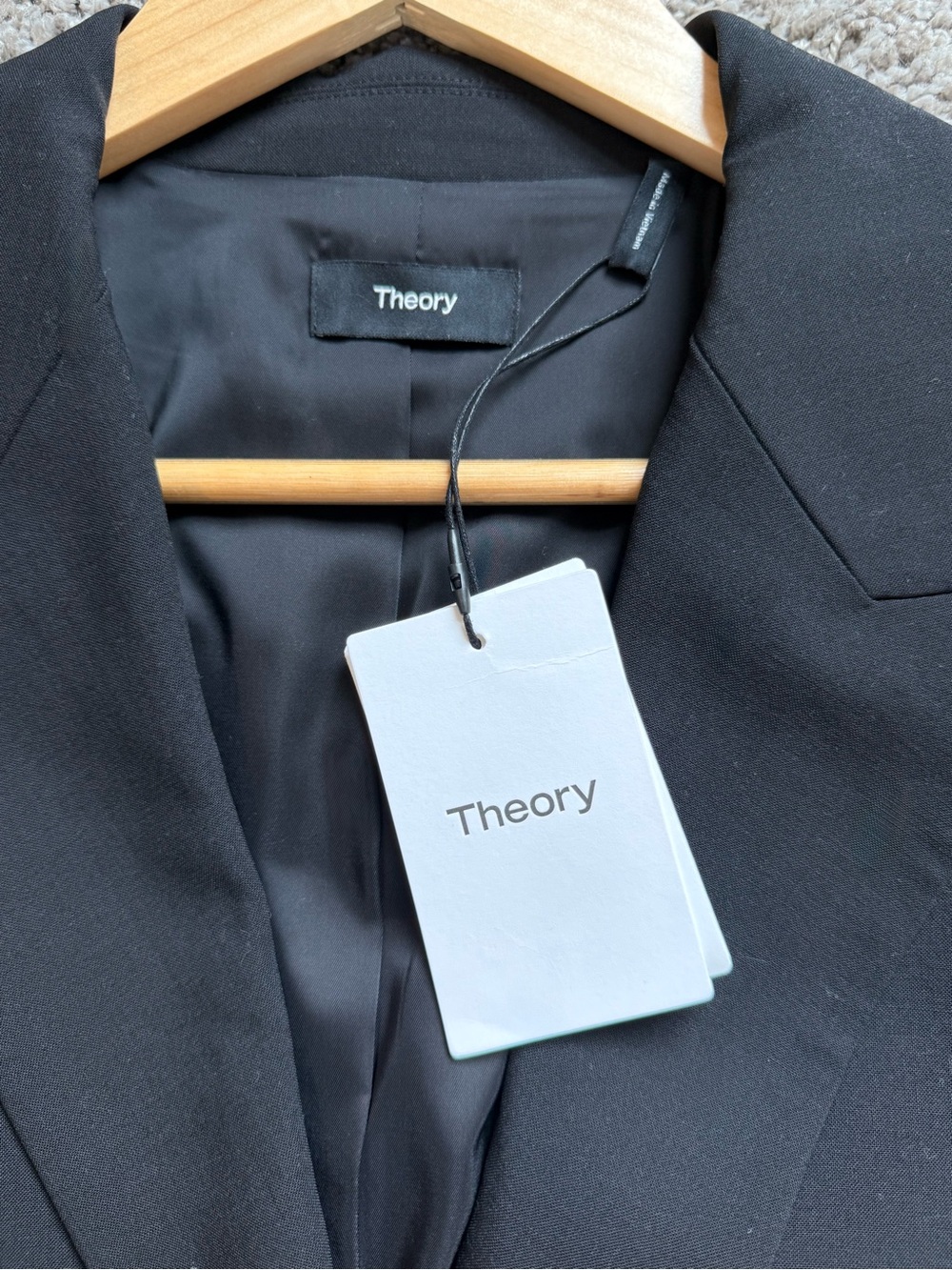Theory Classic Staple Blazer - Picture 8 of 8
